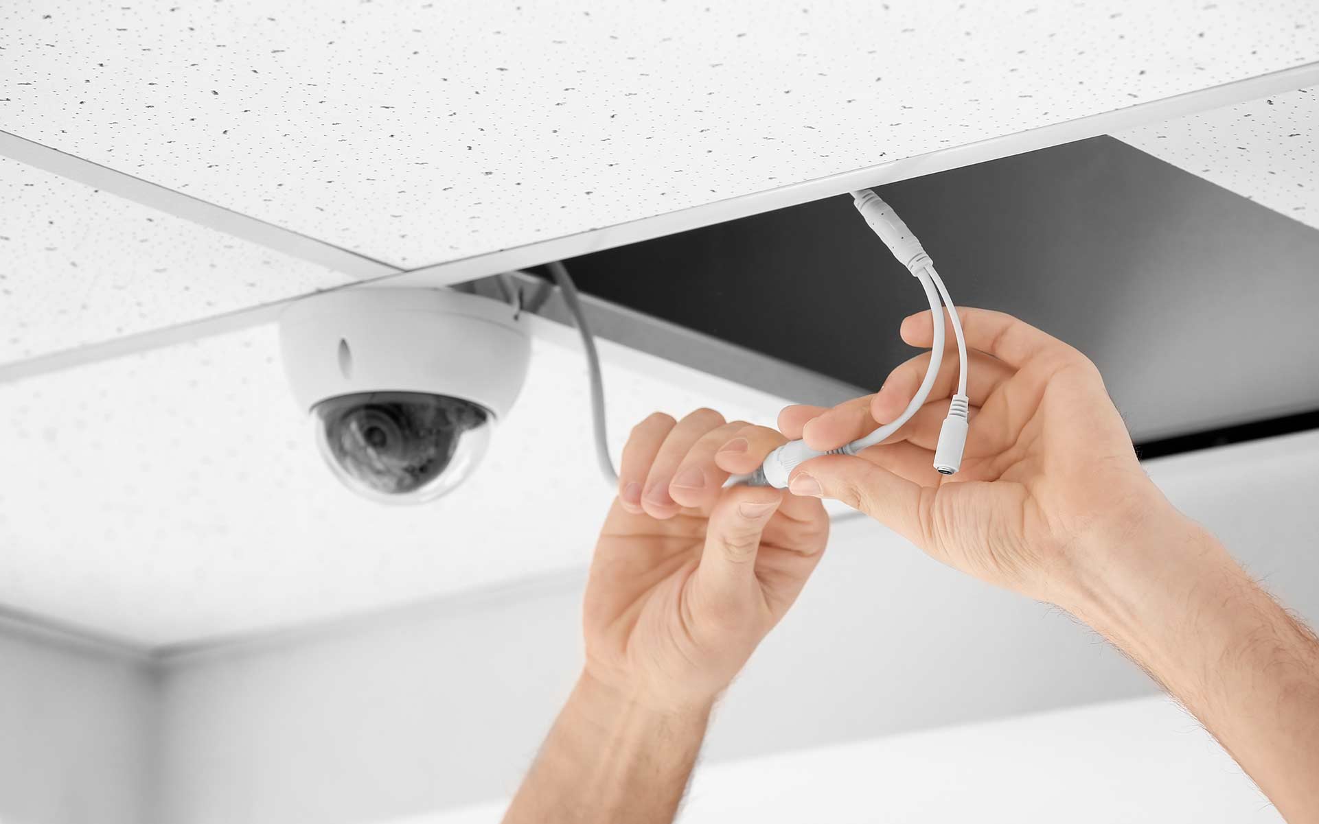 A2B Electrical's electricians can wire up CCTV cameras for properties in St Johns and the local area. 